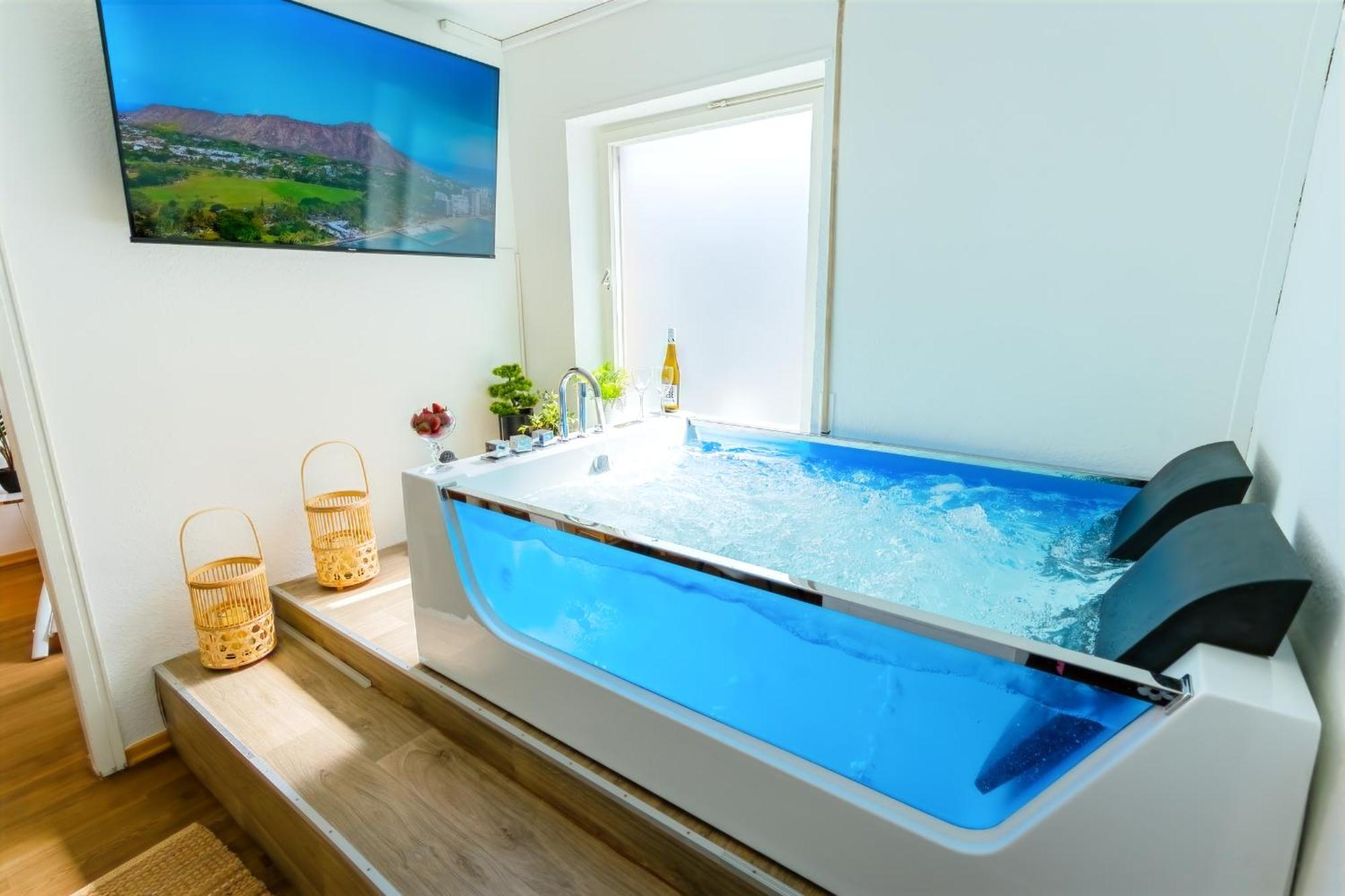 The Big Muenster Fuer Bis Zu 12, Whirlpool, Sauna, Zentral, Tischfussball, Balkon, Gasgrill Ulma Esterno foto